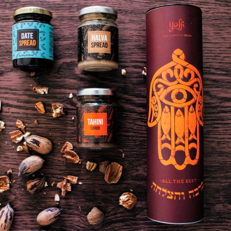 Yoffi Gift Box – Blessing & Success main product photo