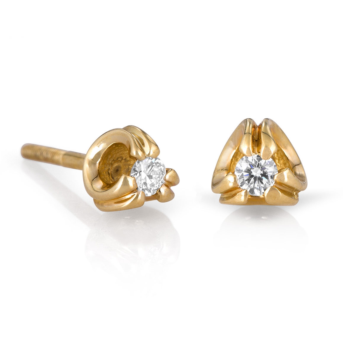 14K Gold Diamond Stud Earrings With Claw Setting (Choice of Color) main product photo