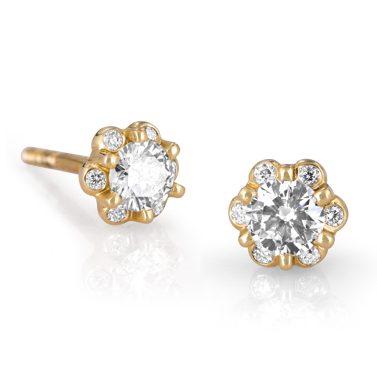 14K Gold Halo Diamond Stud Earrings 0.66 ct (Choice of Color) main product photo
