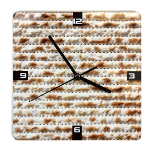 Ofek Wertman Illustrated Matzah Wooden Clock