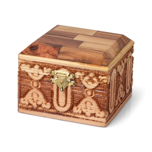 Olive Wood Jewelry Box - Medium
