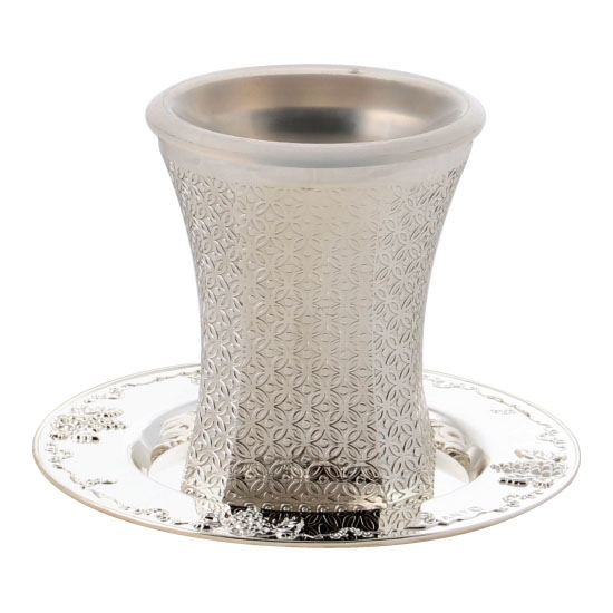 Geometric Silver-Plated Kiddush Cup and Saucer Set with Grapes - 1
