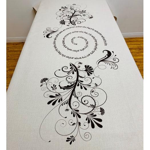 Broderies De France Shalom Aleichem Tablecloth with Floral Design – Brown - 1